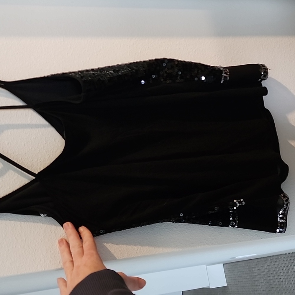 Express Sparkly Top - Picture 10 of 11